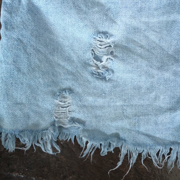 BDG Distressed Jean Skirt - Picture 4 of 5